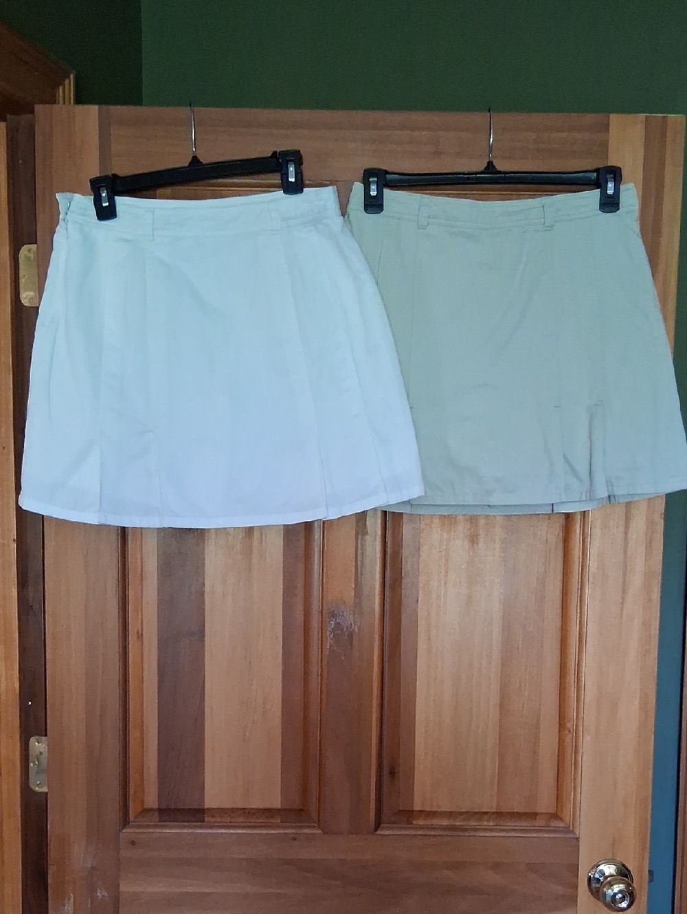 Sonoma Beige and White Cotton Skort Set